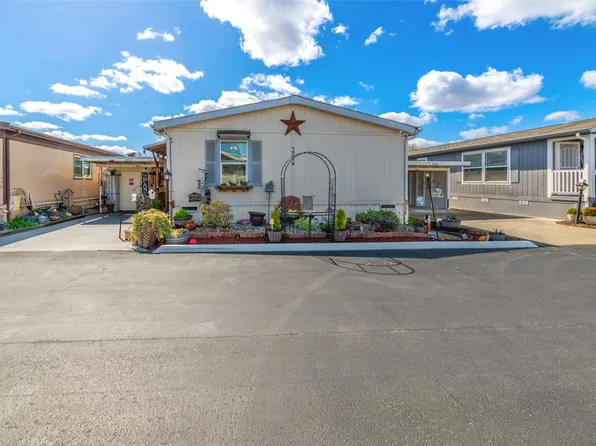 10716 61st Street E #108, Puyallup, WA 98372