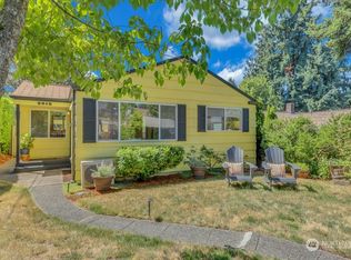 3515 SW Southern St, Seattle, WA 98126