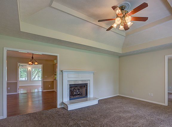 5th image of 108 Spicer Ct