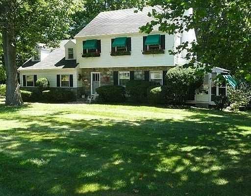 1st image of 6 Sycamore Dr