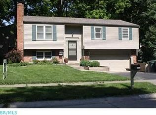 3037 Woodloop Ln, Columbus, OH 43204