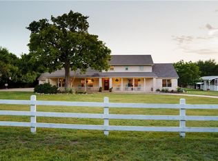 208 Neches Trl, Georgetown, TX 78633