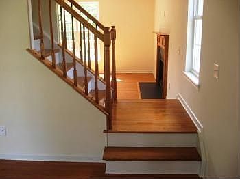 5th image of 419 Campbell St