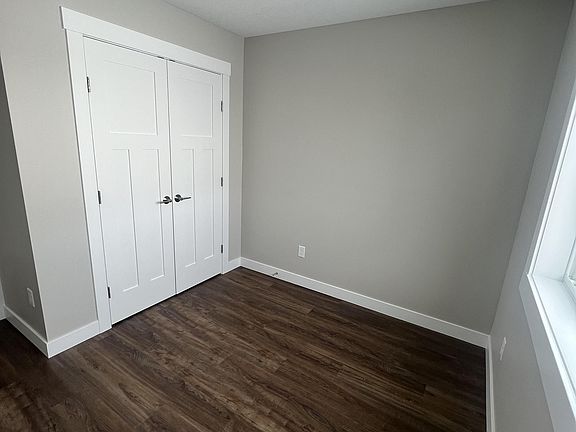 2nd image of 821 7th Ave NW #102