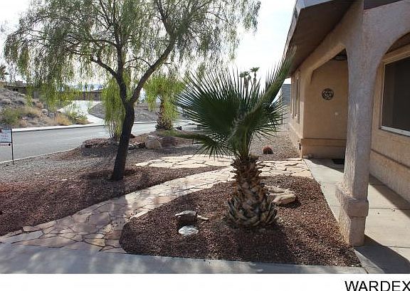 3rd image of 3405 Newport Dr