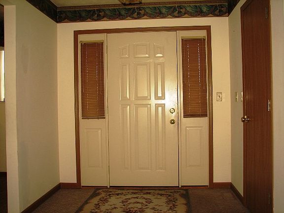 4th image of 77 Township Road 1387