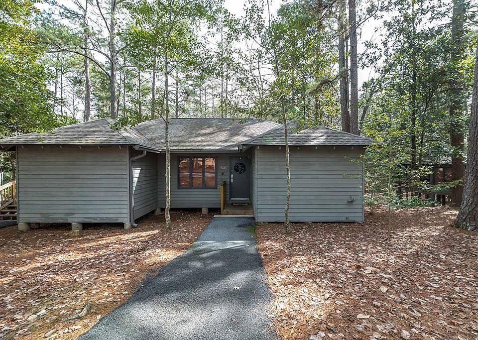1st image of 2109 Persimmon Ln