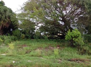 417 E Nathan Hale Rd, West Palm Beach, FL 33405