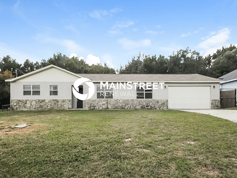 1506 Kaylor Ct NE