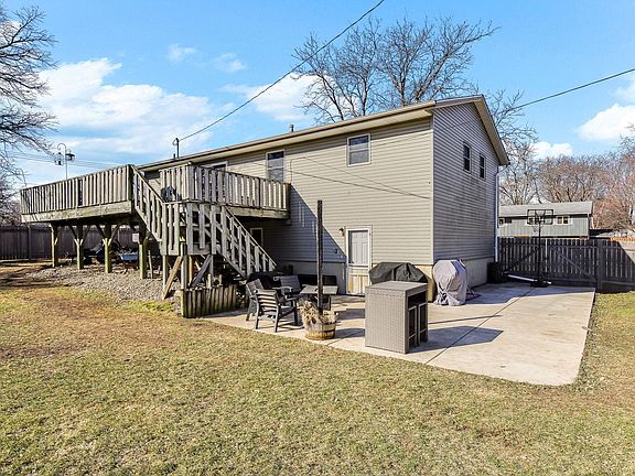 4th image of 1497 Westview Dr