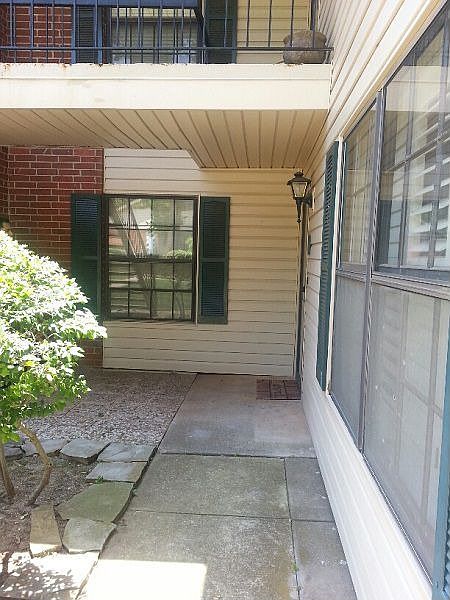 1st image of 4400 Hemingway Dr APT 173