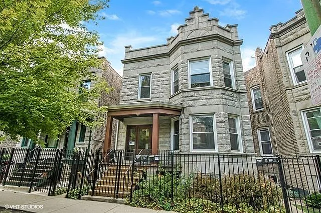 1930 N Fairfield Ave #1R — Photo 18