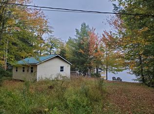 109 Cottage Rd, Sumner, ME 04292