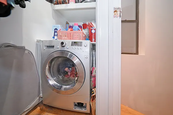 Rented by Living New York | media 11