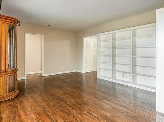 3rd image of 23408 Susana Ave