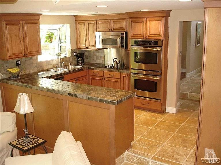 1st image of 1408 N View Dr #62