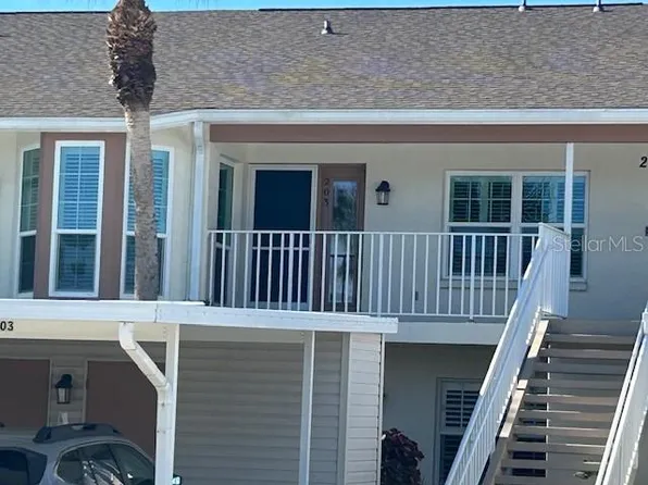 200 Silver Lake Dr Unit 203, Venice, FL 34292