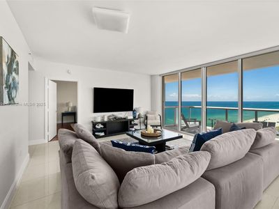 6365 Collins Ave APT 2007, Miami Beach, FL, 33141