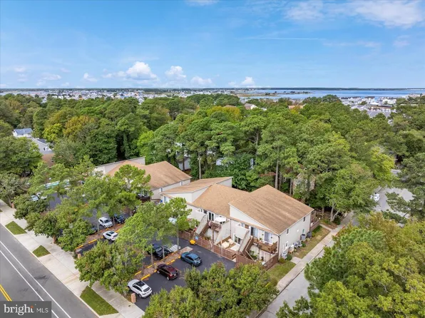 404 141st St #19, Ocean City, MD 21842