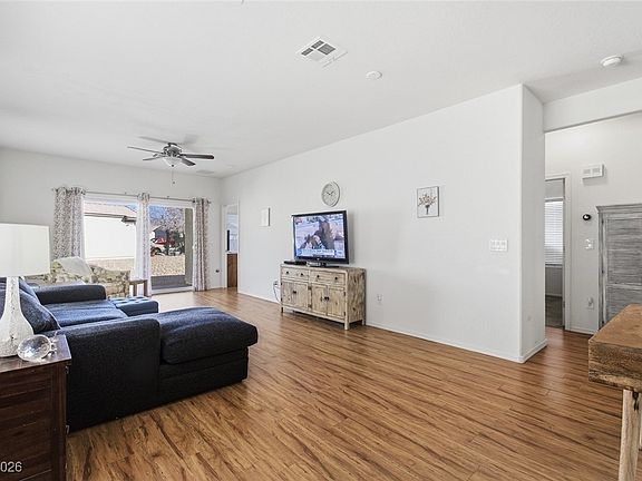 3rd image of 2364 Garganey Ave