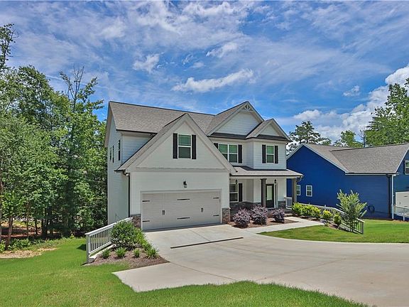 2nd image of 3929 Camden Ct