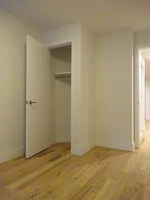 Rented by Evergreen Apartments BK | media 44