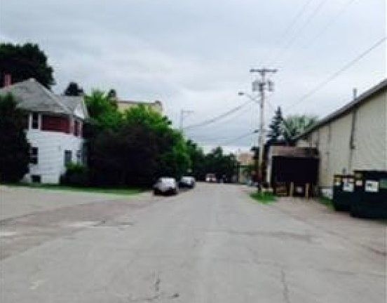 4th image of 5 W Center St