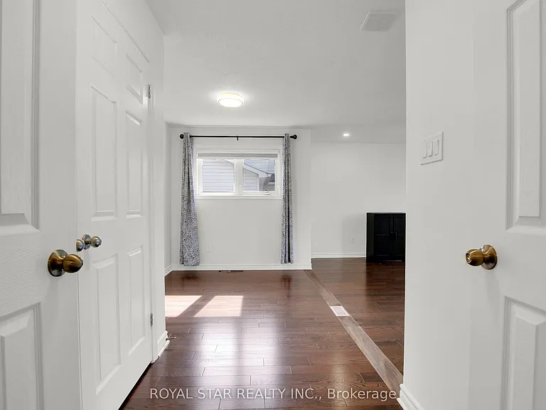 115 Tapestry Dr #1 — Photo 25