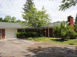 175 E Center St, Petersburg, MI 49270