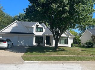 6169 Brandywine Dr, Johnston, IA 50131