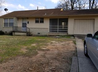 1212 Waterside Dr, North Little Rock, AR 72116