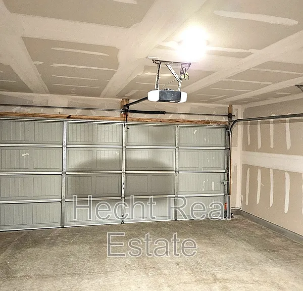 2440 Lost Creek Rd — Photo 22