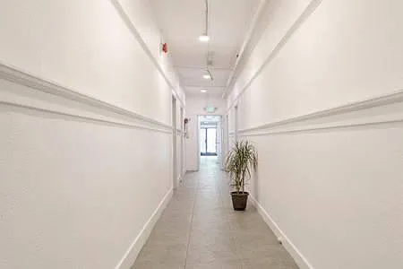 1420 S Flower St — Photo 17