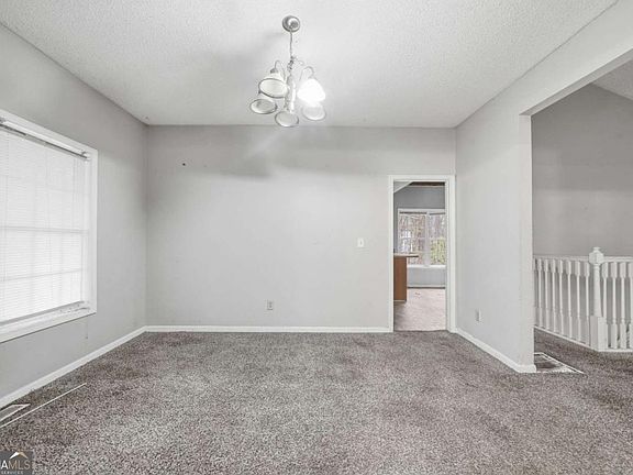 4th image of 4435 Old Fairburn Rd