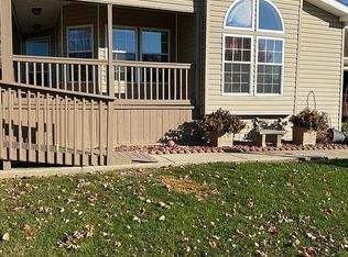 8727 Springwood Ct, Roscoe, IL