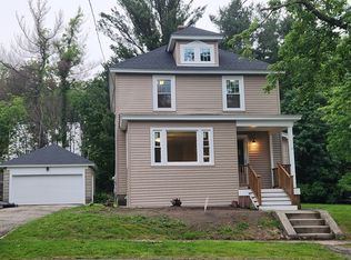 9 Varney St, Worcester, MA 01605