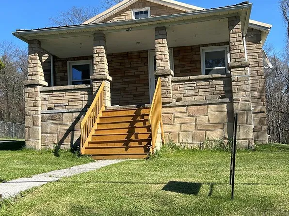 240 Old Pisgah Rd, Princeton, WV 24740