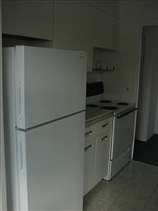 3rd image of 11850 Edgewater Dr APT 222
