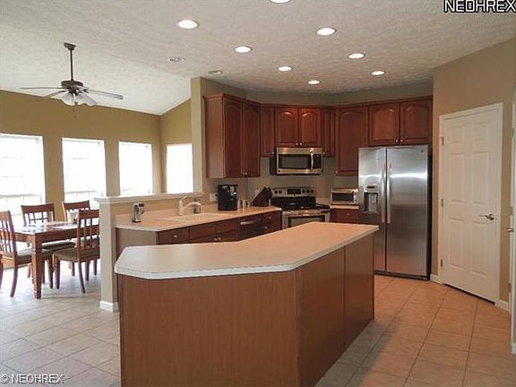2nd image of 4922 Autumnwood Ln
