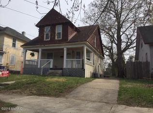 1142 Hall St SE, Grand Rapids, MI
