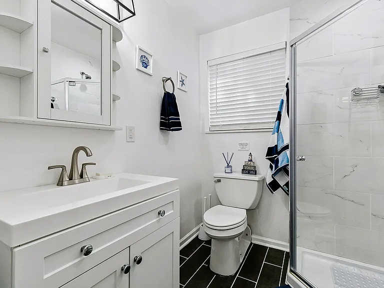 5400 Lacour Monique St #B — Photo 21