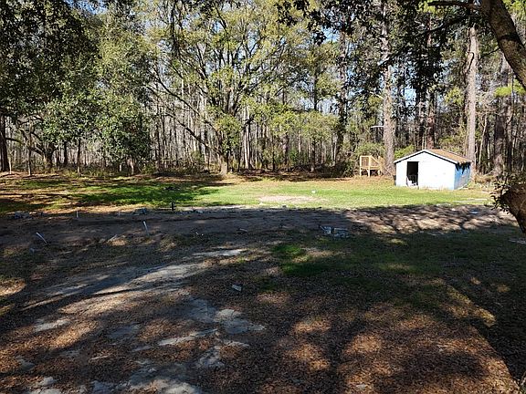 5th image of 57 Community Center Rd