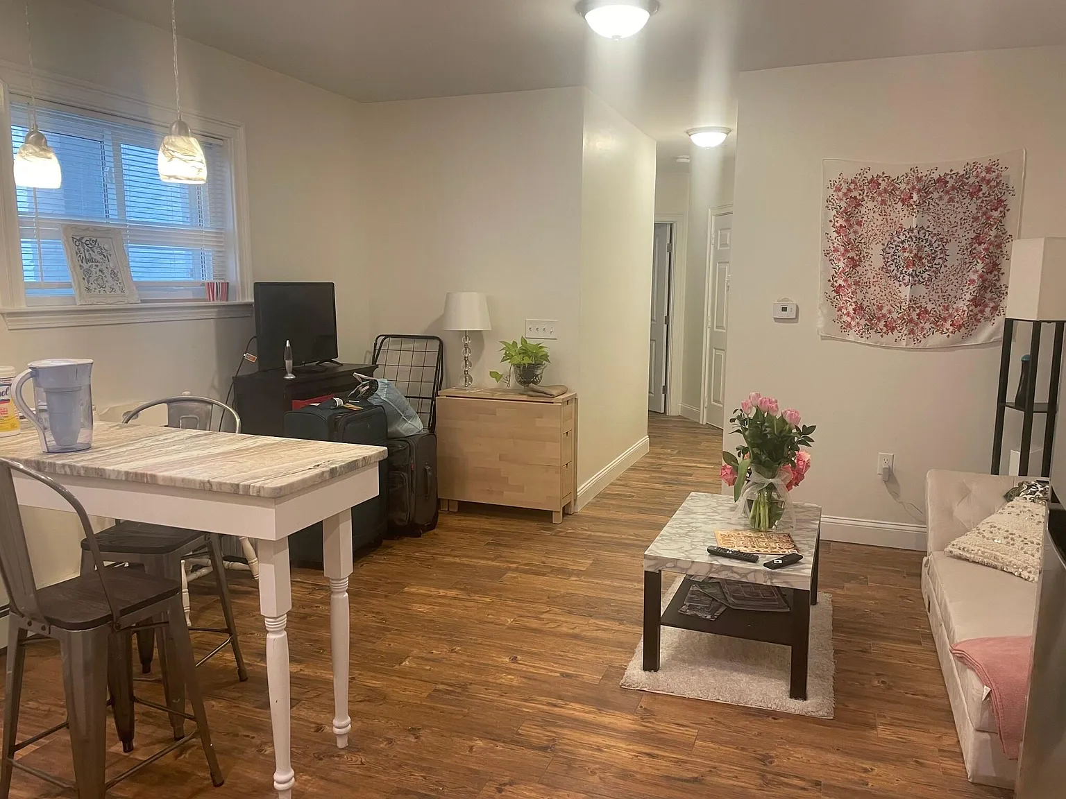 2 bed, 687 sqft, $3,200 — Photo 4