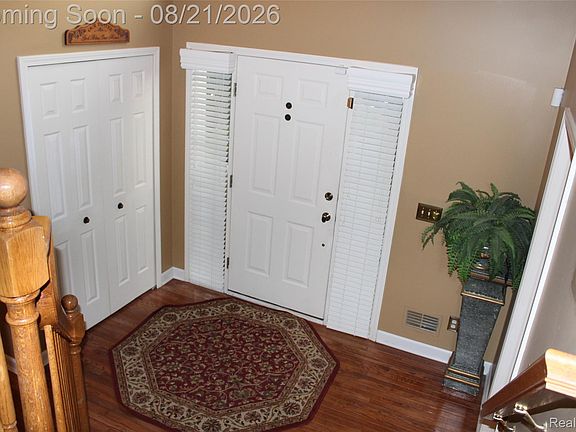 4th image of 5311 Sandalwood Ct