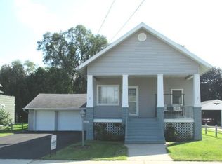2525 Taylor St, Marinette, WI 54143
