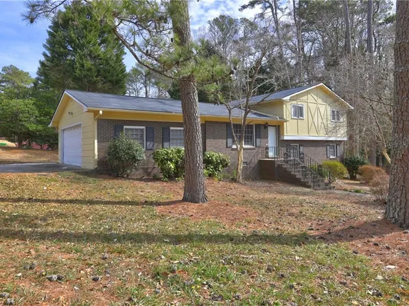 1533 Harbour Oaks Rd, Tucker, GA 30084