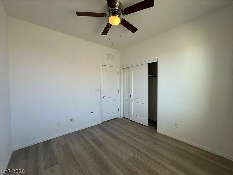 9325 Goldenbush Ct — Photo 25