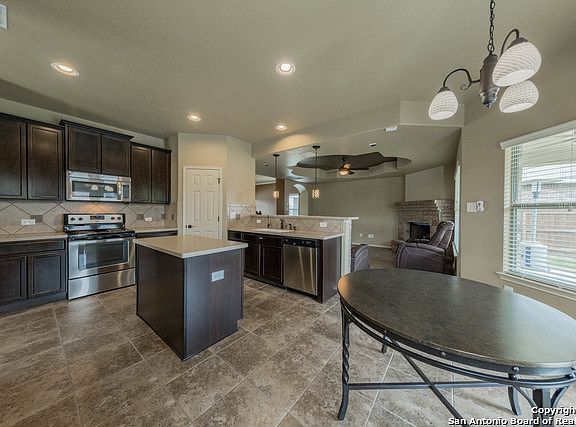 3rd image of 11410 Chickadee Ct