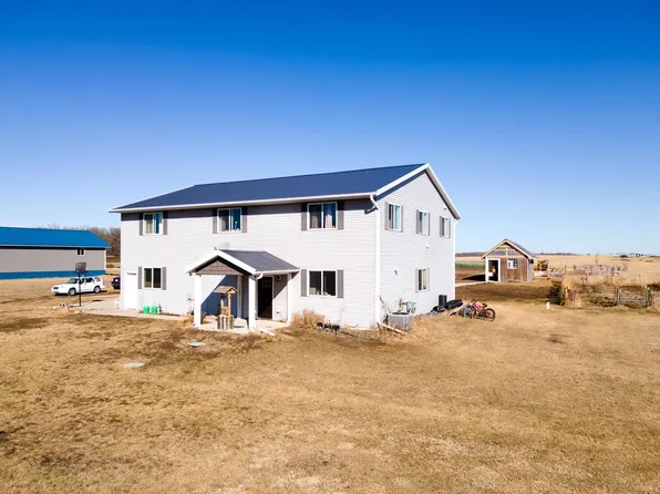 11306 Creek View Dr, Pelican Rapids, MN 56572