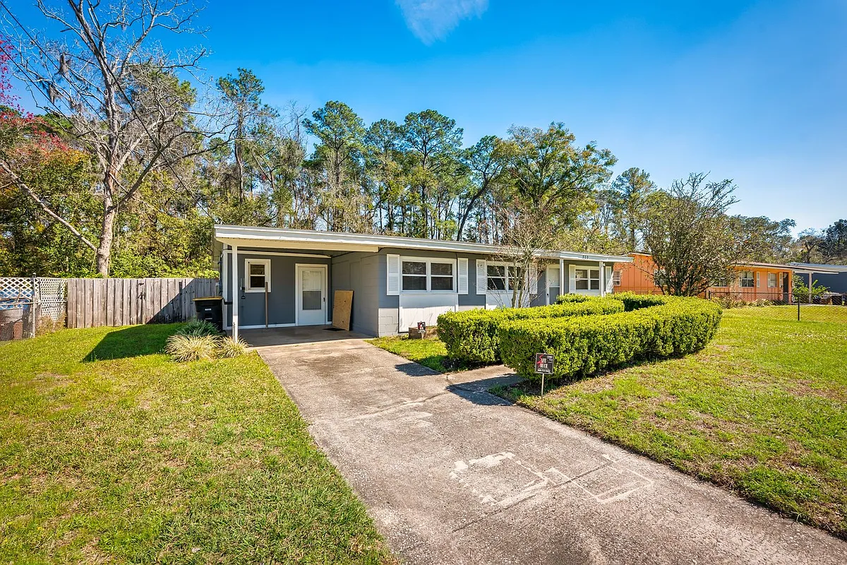 Building Photo - 909 Westgate Dr
